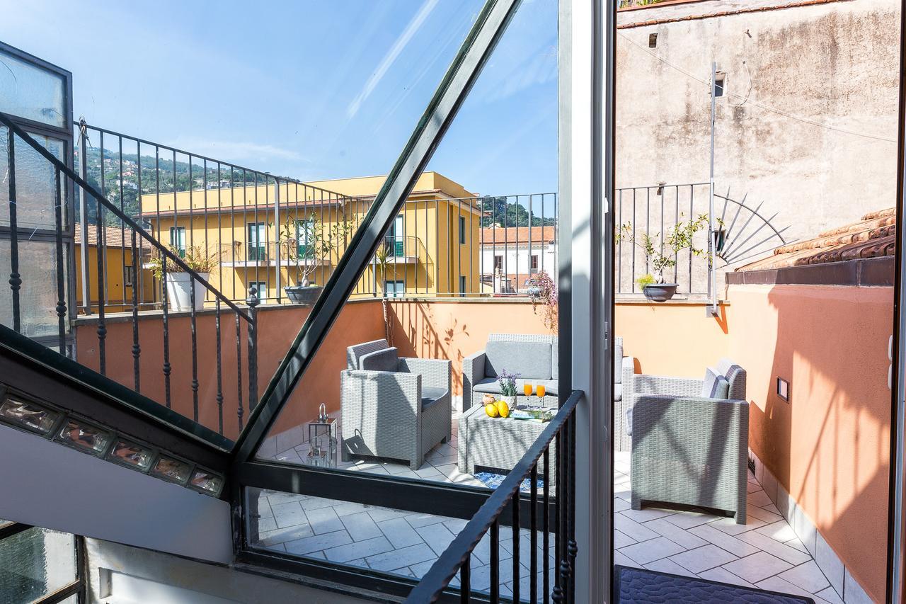 Hotel Rivoli Sorrento Bagian luar foto